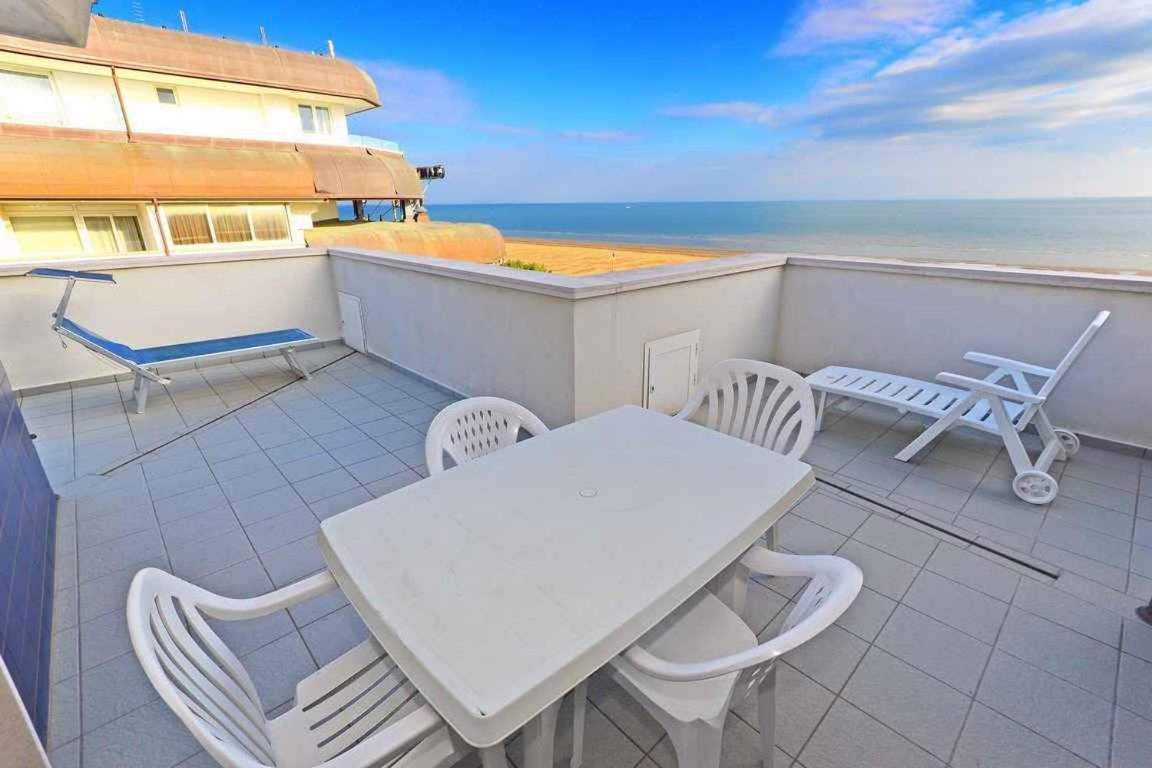 Apartments In Lignano 21657 لينانو سابيادورو المظهر الخارجي الصورة